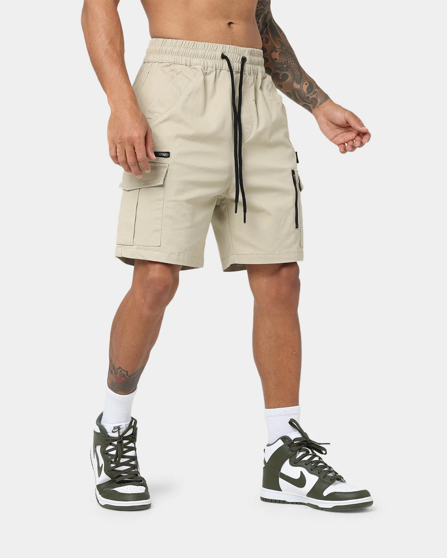 Carre Evolution Cargo Shorts Stone