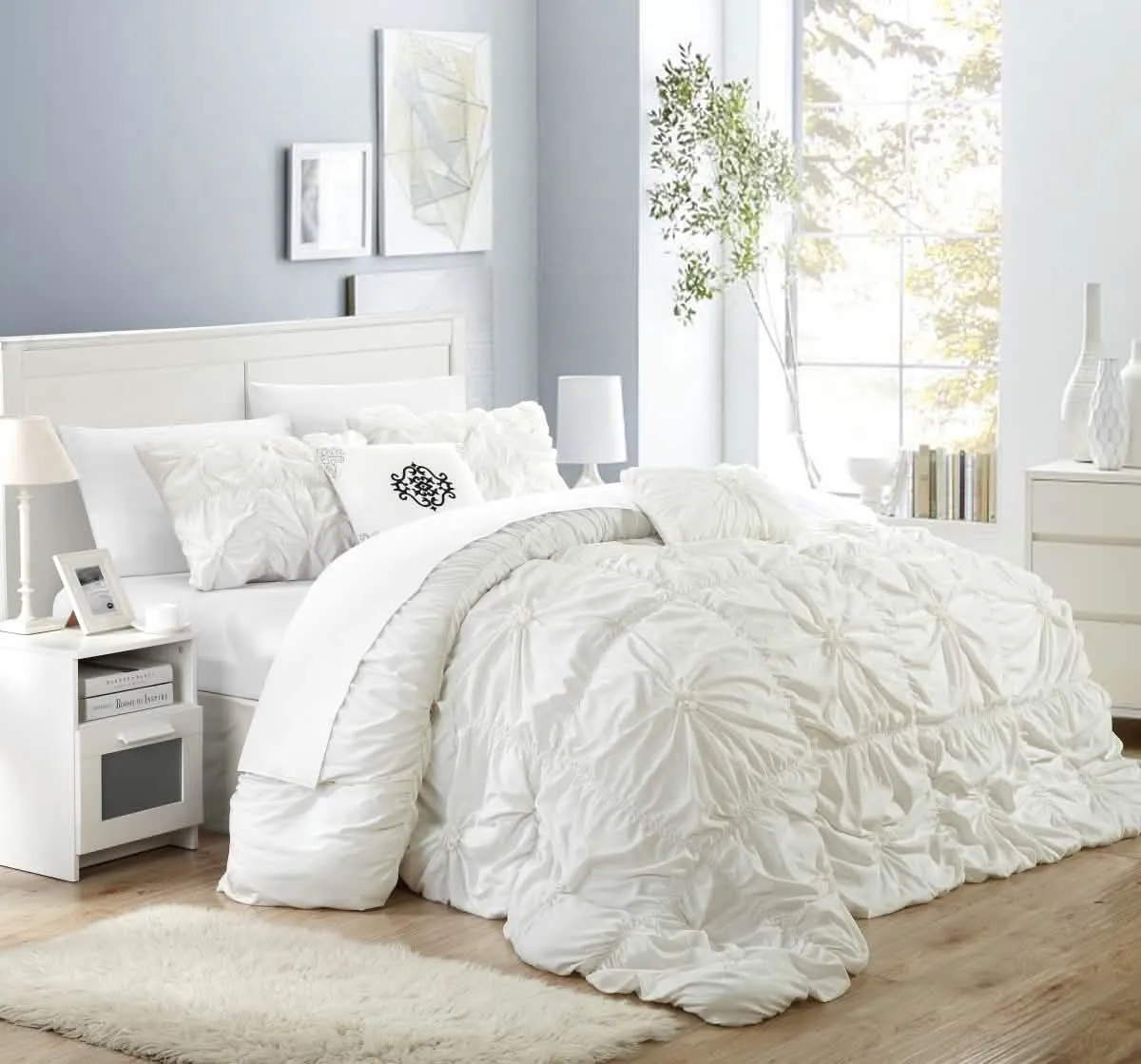 Elegant Ramanda Floral Ruffle Comforter Set with Chic Accent Cushions