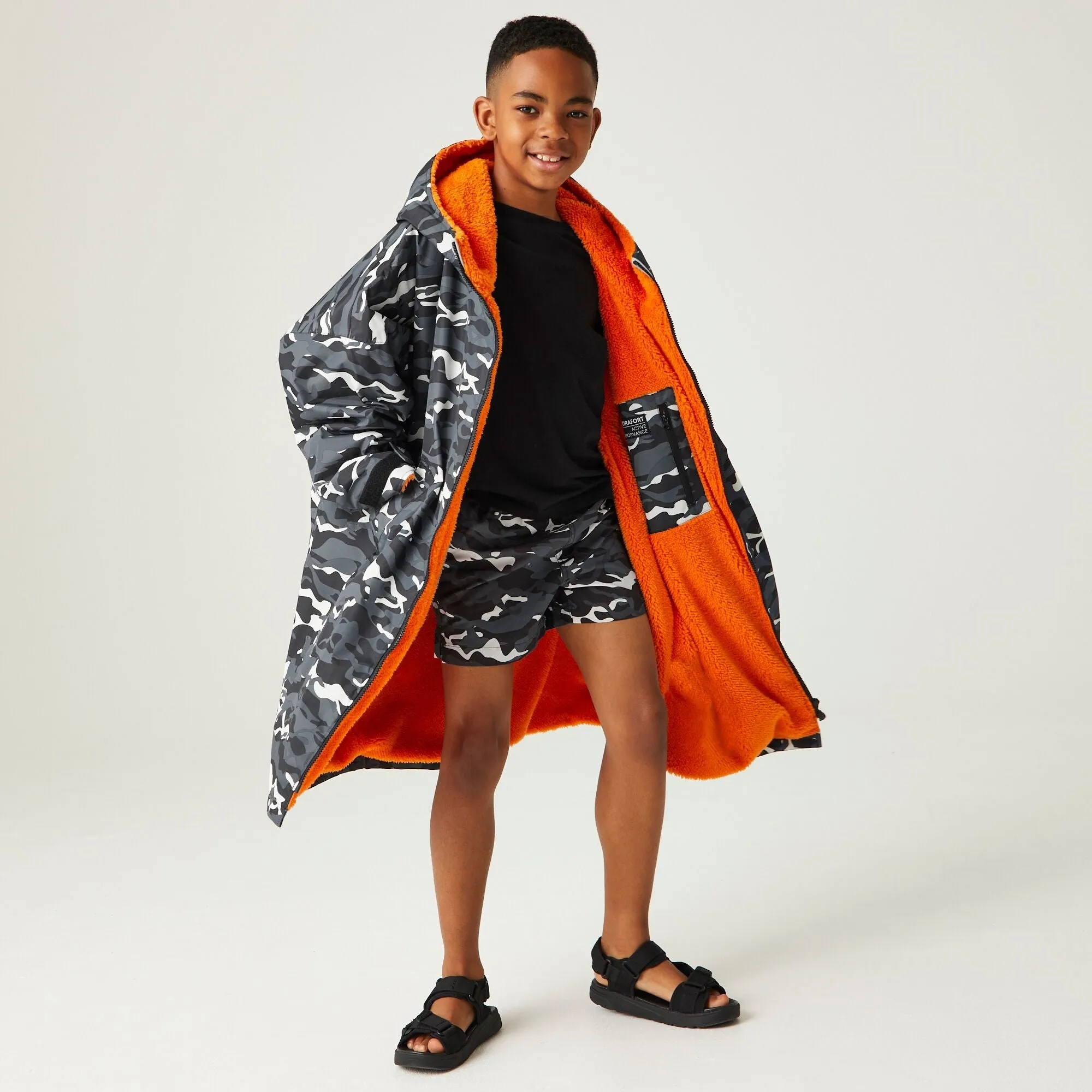 Regatta Junior Waterproof Changing Robe