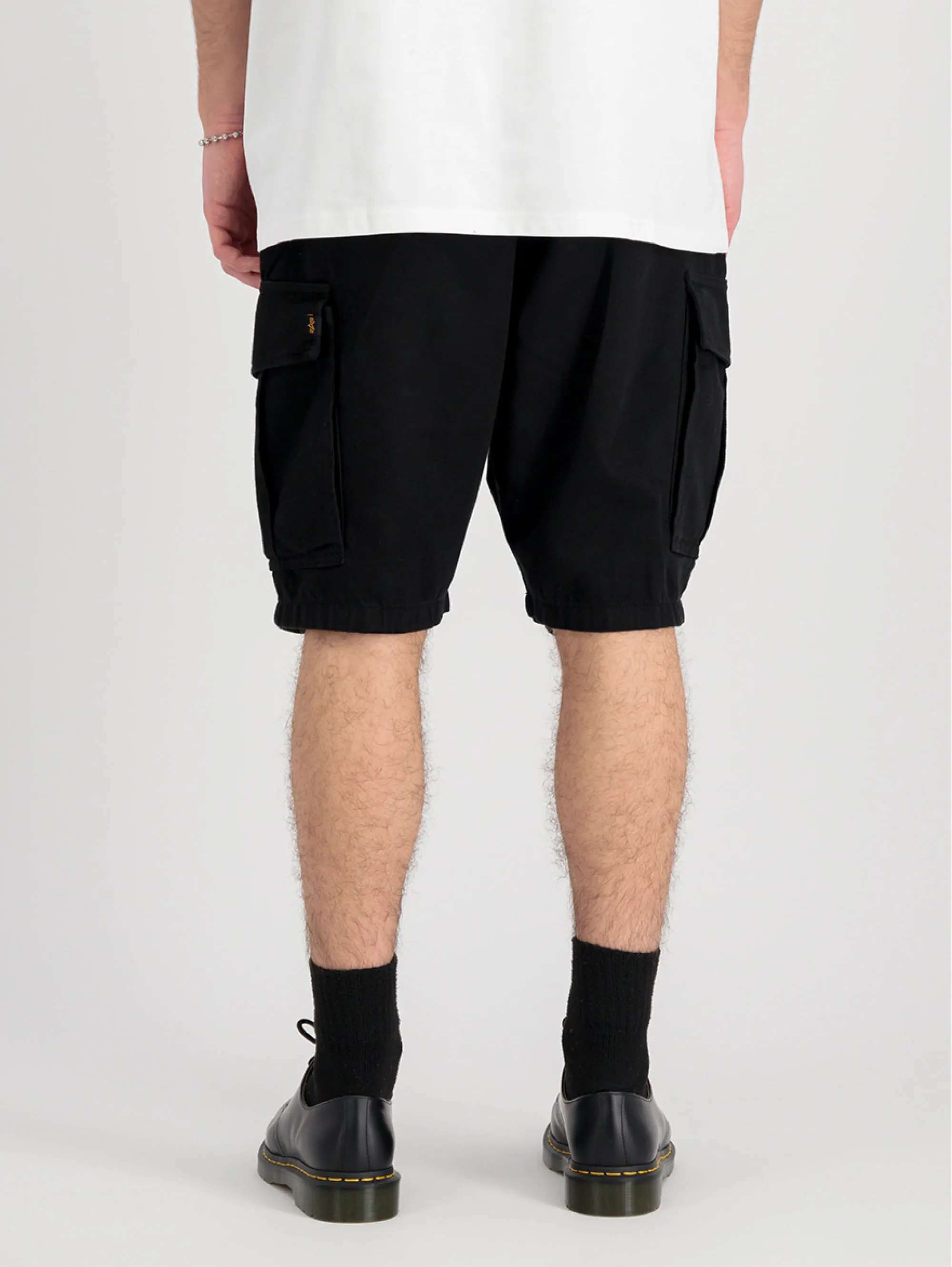 Shorts Cargo con Pince in Twill di Cotone Nero